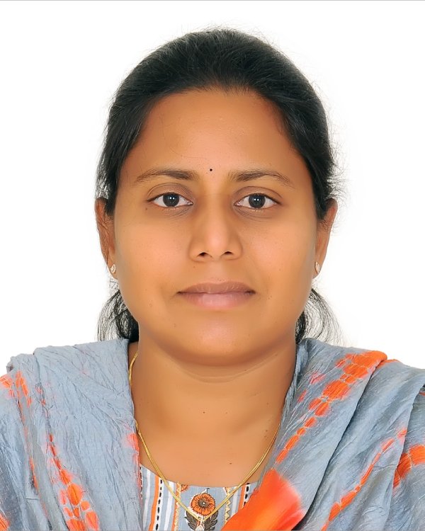 Dr. Sakthi Rajeswari N - Cataract, Cornea, Ophthalmology (Eye), Refractive Surgery / Lasik