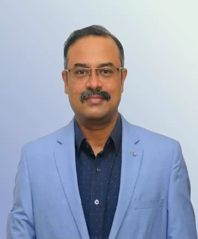 the-eye-foundation-doctor-bangalore-chamrajpet-dr-nagesh - Cataract and Refractive Surgeon