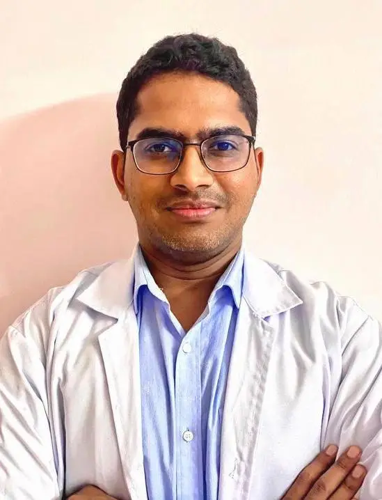 the-eye-foundation-doctor-Tariq-Ahmed